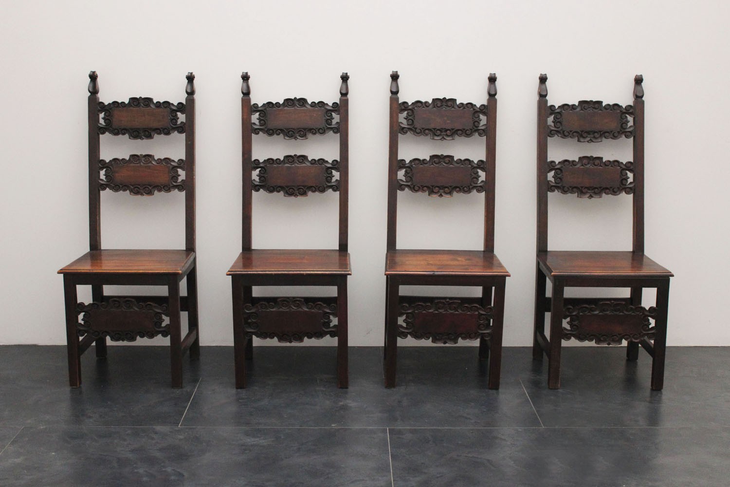 Antiquariato 900 design marco polo antiques online Armadio stipo teak